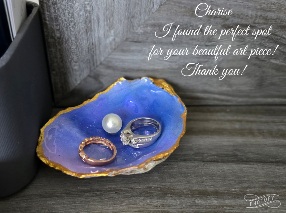 Customer photo of blue oyster jewelry dish holding rings and pearl